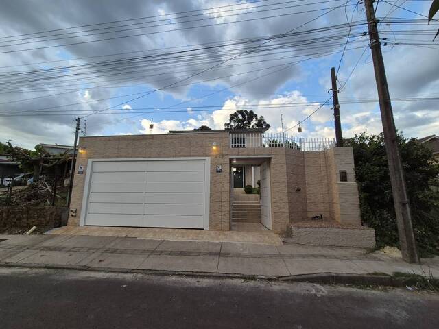 #277 - Casa para Venda em Carazinho - RS - 2